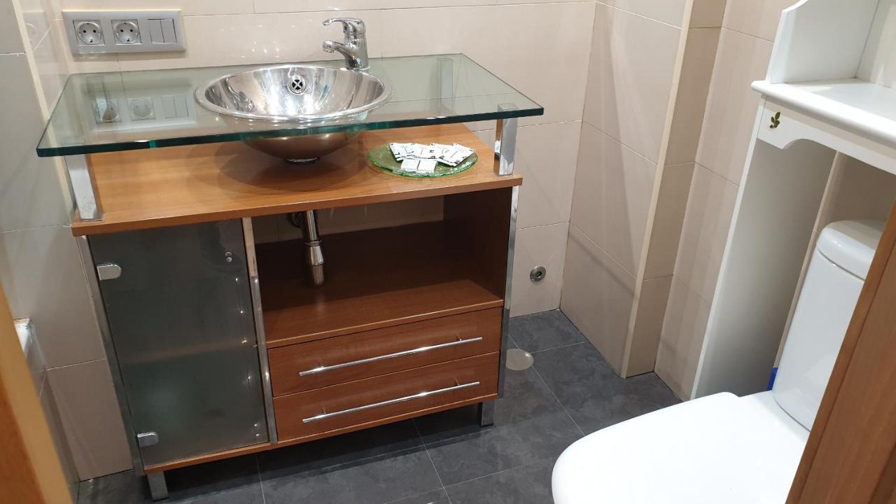 Apto Cimavilla. Wifi Gratuito. Vut-827-As Gijon Bagian luar foto